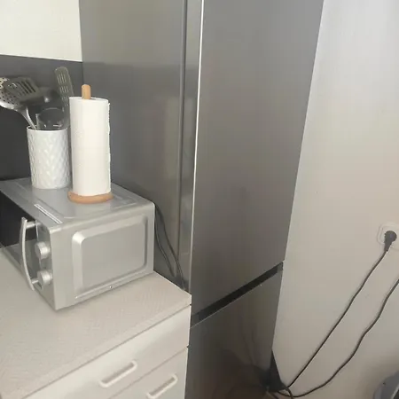 Monteurzimmer Mit Badezimmer Und Wc Alleine Und Gemeinschaftskueche Daire Eschweiler
