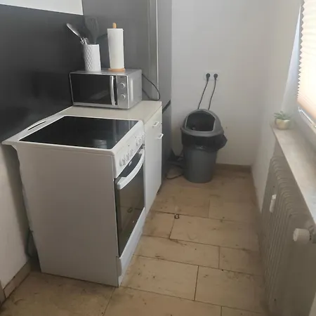 Monteurzimmer Mit Badezimmer Und Wc Alleine Und Gemeinschaftskueche Apartmán Eschweiler