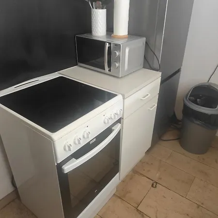 Monteurzimmer Mit Badezimmer Und Wc Alleine Und Gemeinschaftskueche Apartmán *